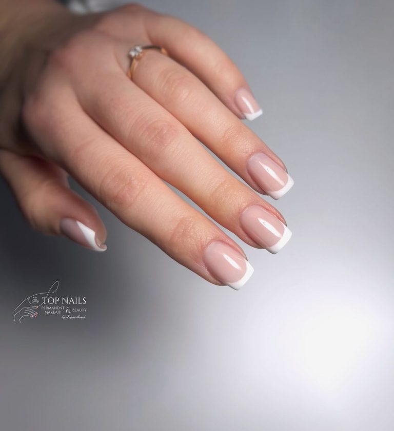 Kurzes French – Top Nails Bautzen