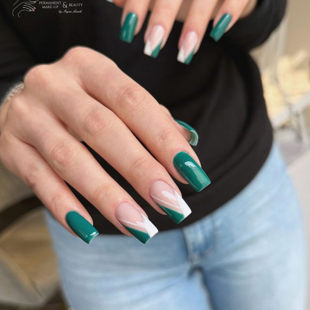Grünes French – Top Nails Bautzen