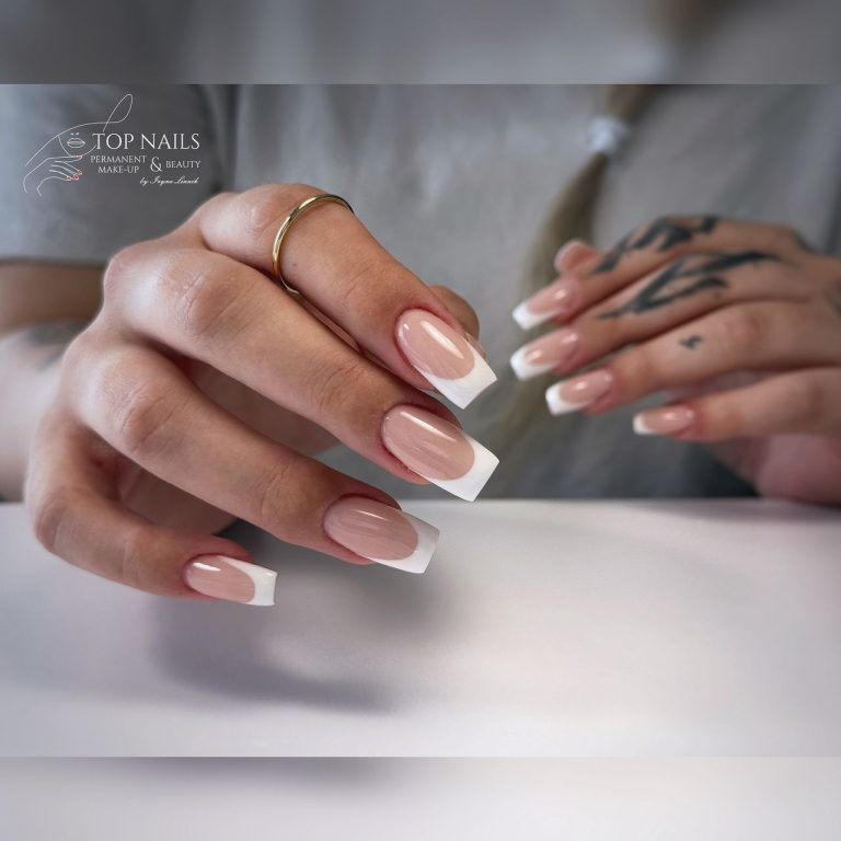 Eckiges French – Top Nails Bautzen