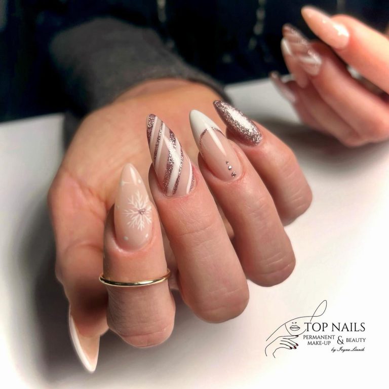 Nude mit Marmor-Design – Top Nails Bautzen